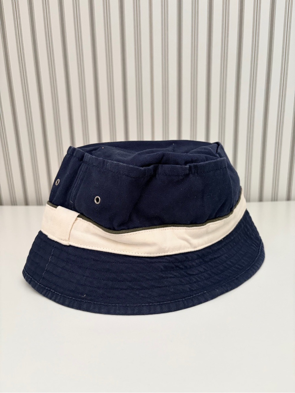 GAP Navy and Cream Two-Tone Bucket Hat